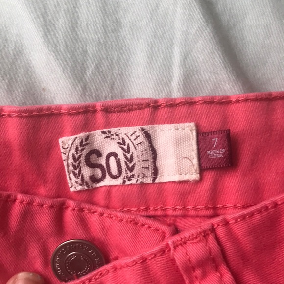 Shorts - Picture 2 of 2